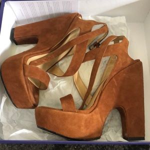 Size 6.5 “saucy” in camel suede